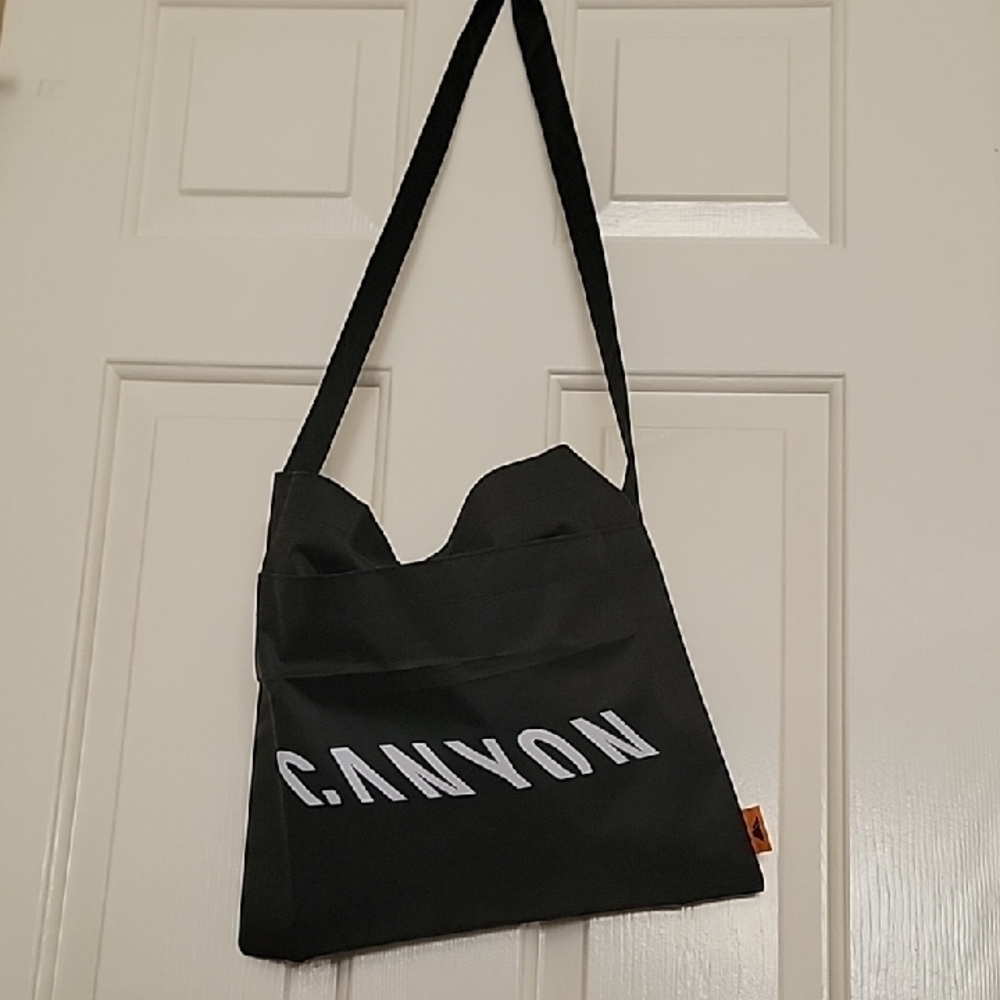 NEW CANYON BICYCLES Messenger Bag with Nylon Fabric Front Pocket Snap Closure